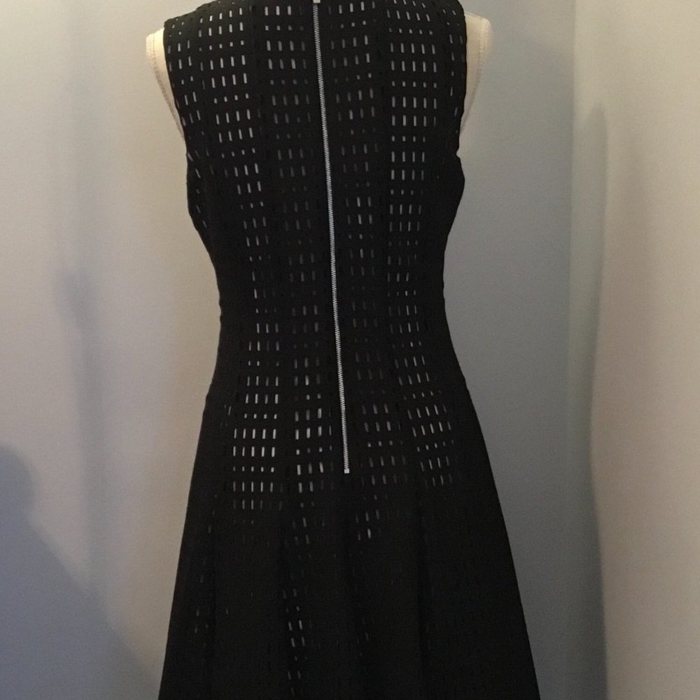 Calvin Klein | Fit & Flare | Size 6 Dress - Picture 7 of 7
